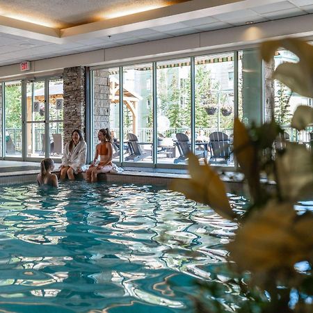 The Rimrock Resort Hotel Banff Buitenkant foto