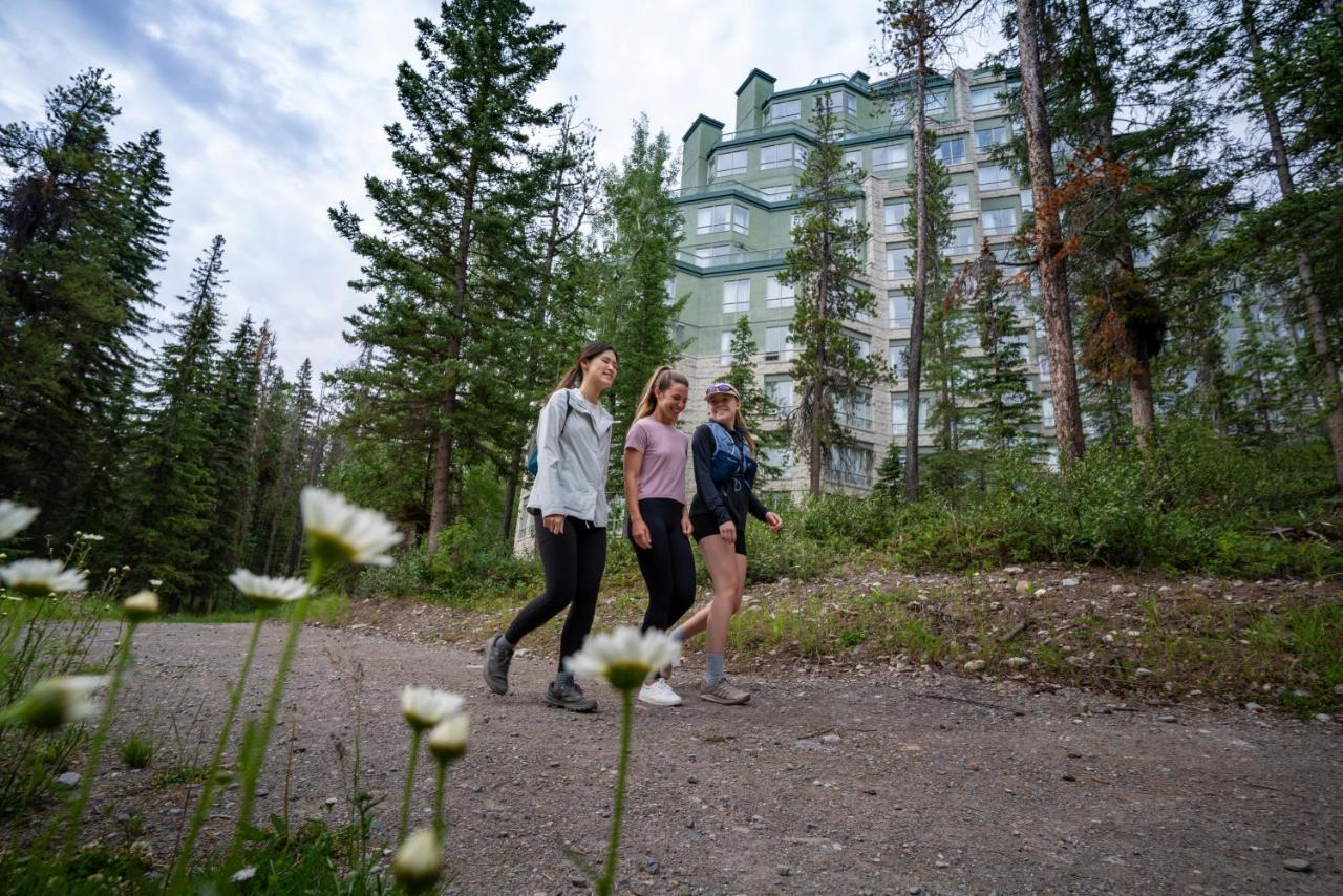 The Rimrock Resort Hotel Banff Buitenkant foto