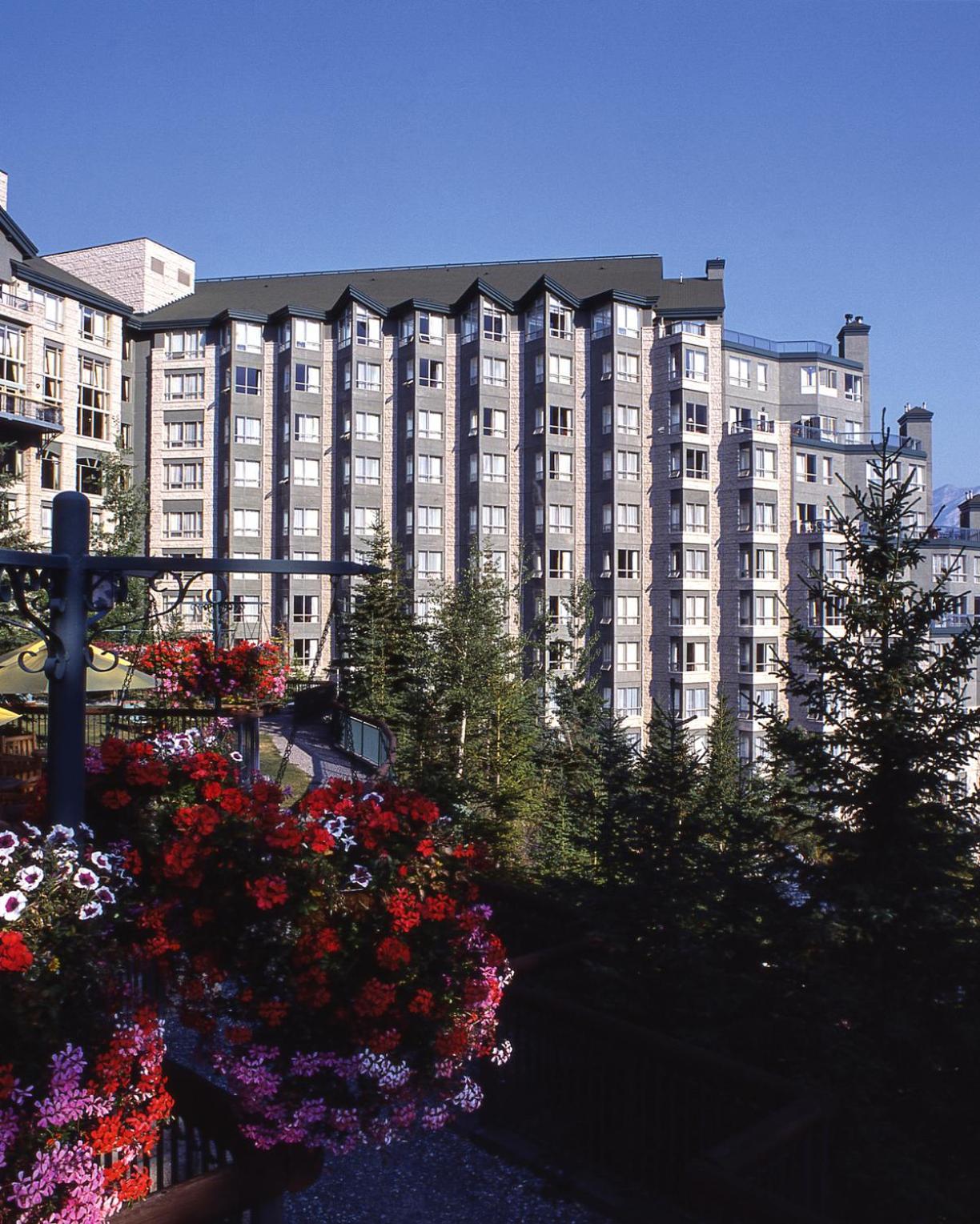 The Rimrock Resort Hotel Banff Buitenkant foto